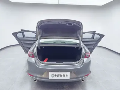 Mazda 3 Axela