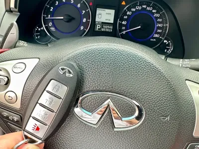Infiniti FX