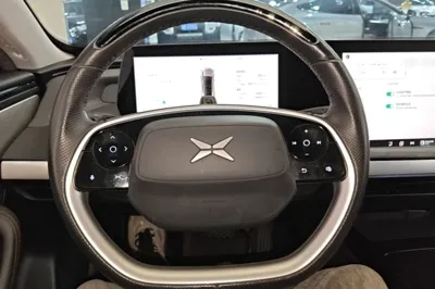 Xpeng P7