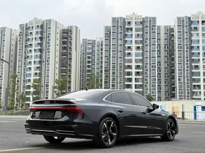 Audi A7L
