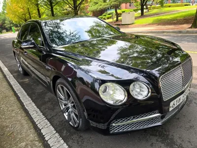 Bentley Flying Spur
