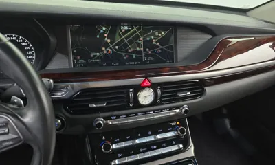 Genesis EQ900