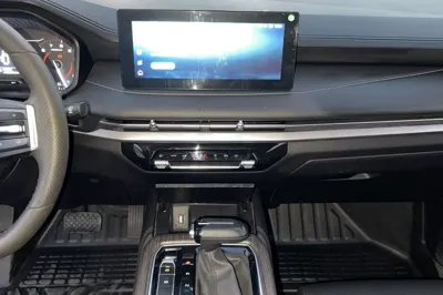 Wuling Jiachen