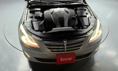 Hyundai Genesis