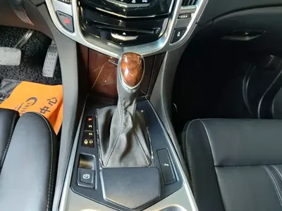 Cadillac SRX