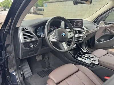 BMW iX3