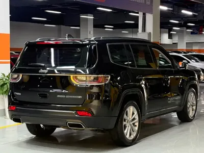 Jeep Grand Commander