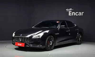 Maserati Quattroporte
