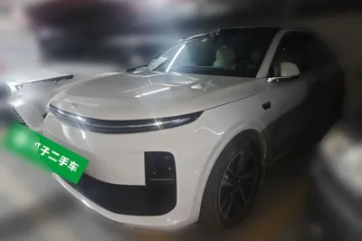 Li Auto L6
