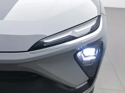 Nio EC6