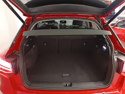 Audi Q2L e-tron