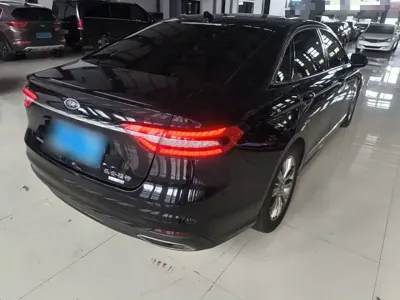 Ford Taurus