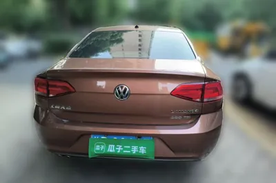 Volkswagen Lamando