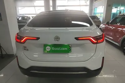Nio EC6