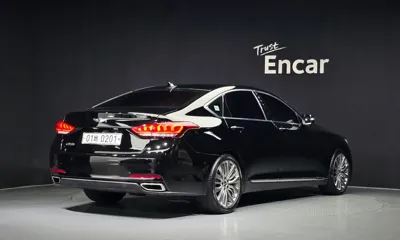 Hyundai Genesis