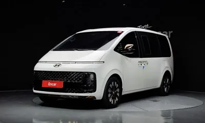 Hyundai Staria