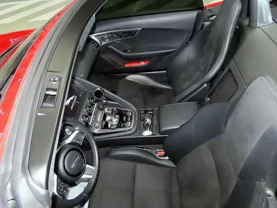 Jaguar F-Type