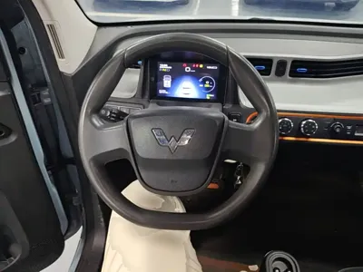 Wuling MINIEV