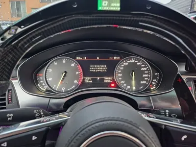Audi S7