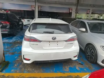 Lexus CT