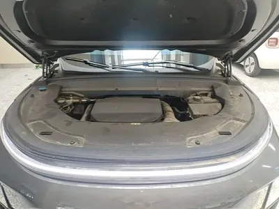 Li Auto Li L7