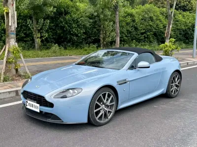 Aston Martin V8 Vantage