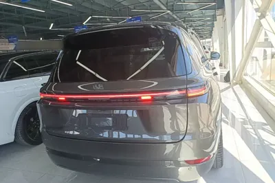 Li Auto L9