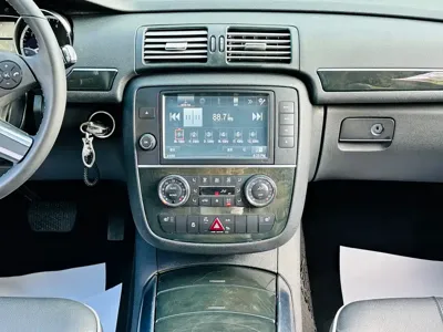 Mercedes-Benz R-Class