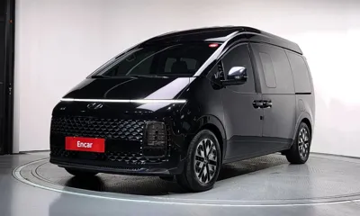 Hyundai Staria