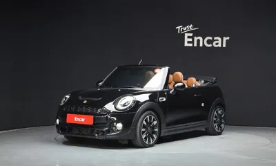 MINI Cooper Convertible