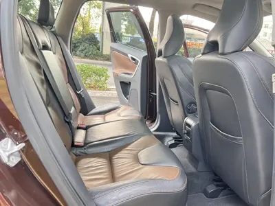 Volvo XC60 (Import)