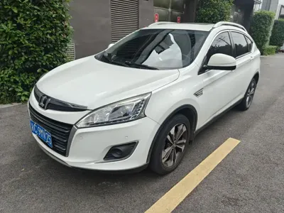 Luxgen U6