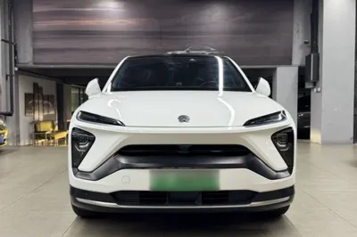 Nio EC6
