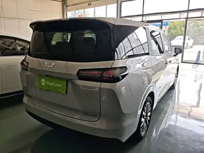 Wuling 星光730新能源