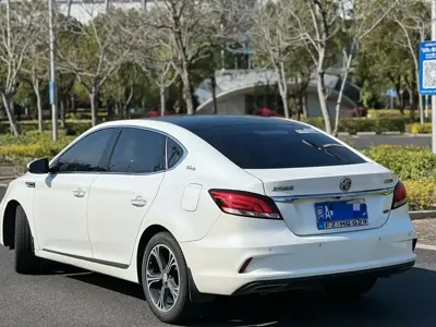 MG MG6