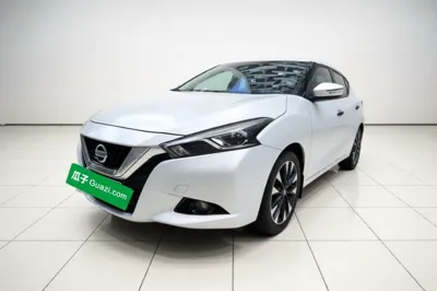 Nissan Lannia