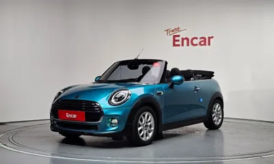 MINI Cooper Convertible
