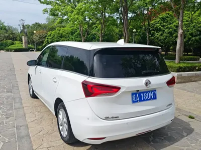 Buick GL6