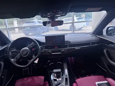 Audi S4