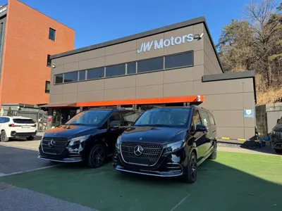 Mercedes-Benz V-Class