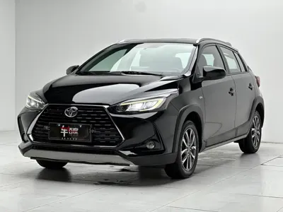 Toyota Yaris L