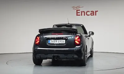 MINI Cooper Convertible