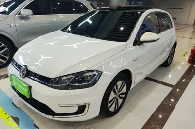 Volkswagen Golf Pure Electric