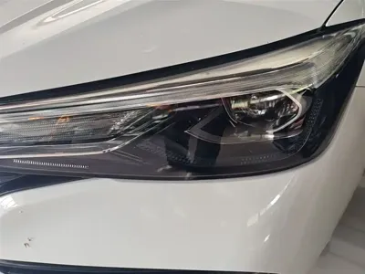 Roewe i5