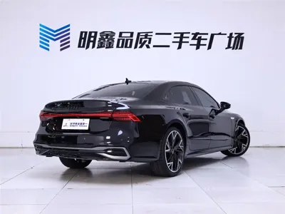 Audi A7L