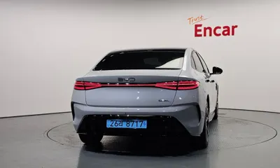 BYD Seal