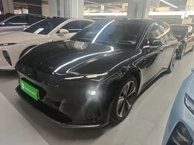 Nio ET5T