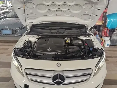 Mercedes-Benz GLA (Import)