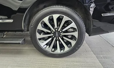 Lincoln Navigator