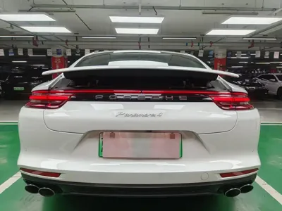 Porsche Panamera Hybrid